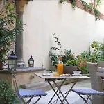 Il Cortile Di Elisa & Our Flats 4*