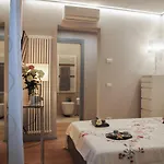 Il Cortile Di Elisa & Our Flats Отель типа 