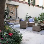 Il Cortile Di Elisa & Our Flats 4*