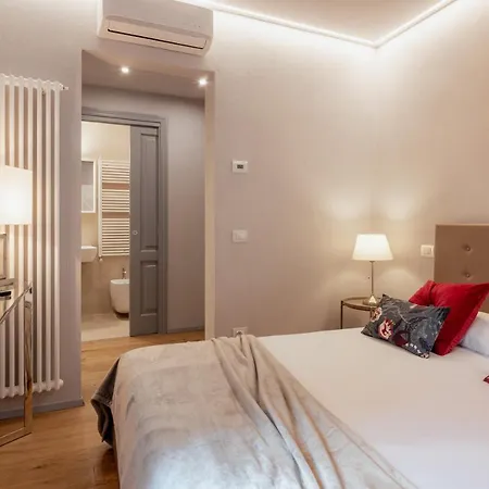 Bed & Breakfast Il Cortile Di Elisa & Our Flats Lucca