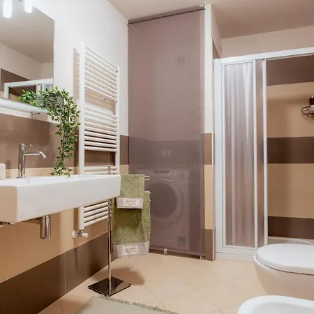 Il Cortile Di Elisa & Our Flats Bed & Breakfast