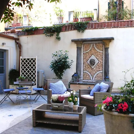 Il Cortile Di Elisa & Our Flats